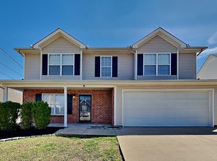 1019 Cheryl Ln, La Vergne, TN 37086