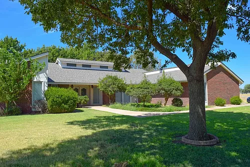4814 N Van Buren St Photo 1