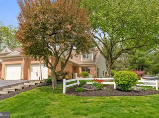 1801 Spring Ridge Ln, Lancaster, PA 17603