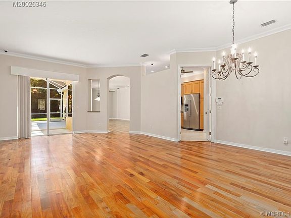 5th image of 1857 SW Bradford Pl