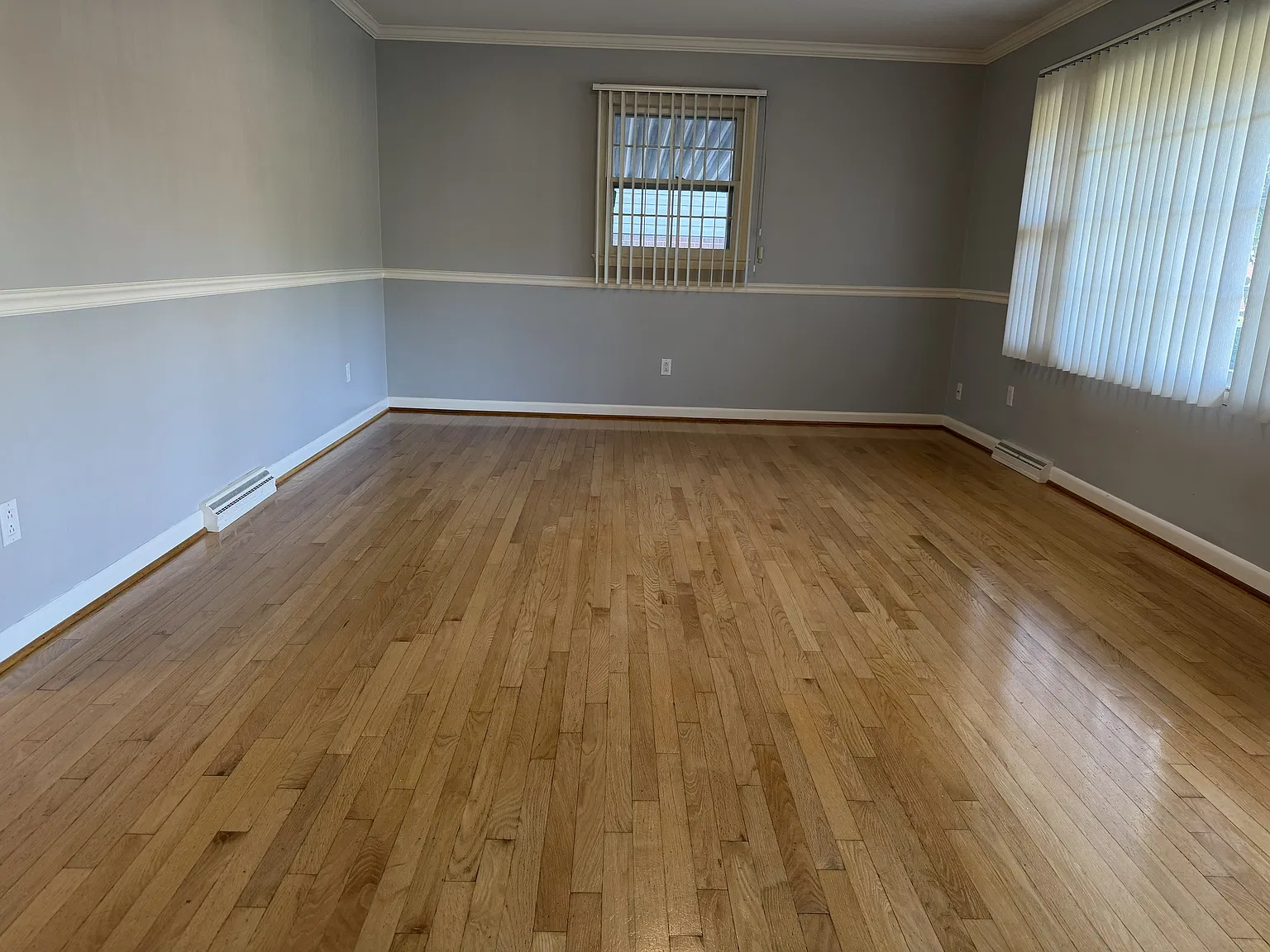 3 bed, 1583 sqft, $2,200 — Photo 2