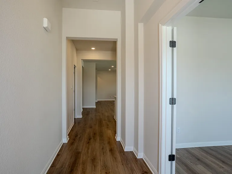 2400 Walking Y Rd — Photo 19