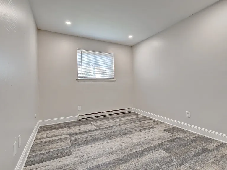 Renovated Bavarian- Secondary Bedroom