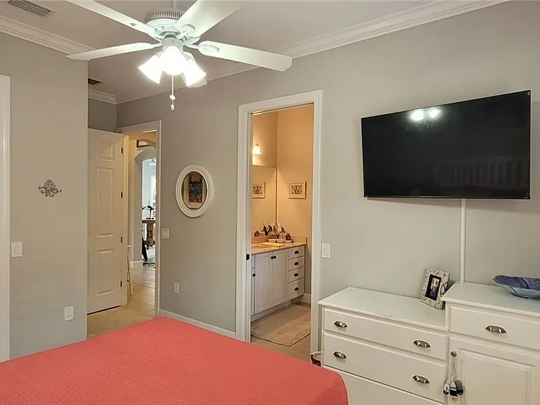 12482 Kentwood Ave — Photo 27