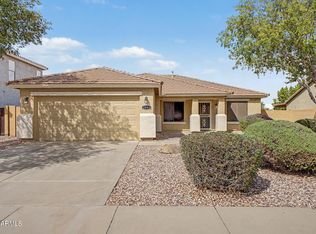2892 W Goldmine Mountain Dr, San Tan Valley, AZ 85142