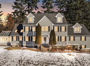 2 Pinecone Ln, Andover, MA 01810