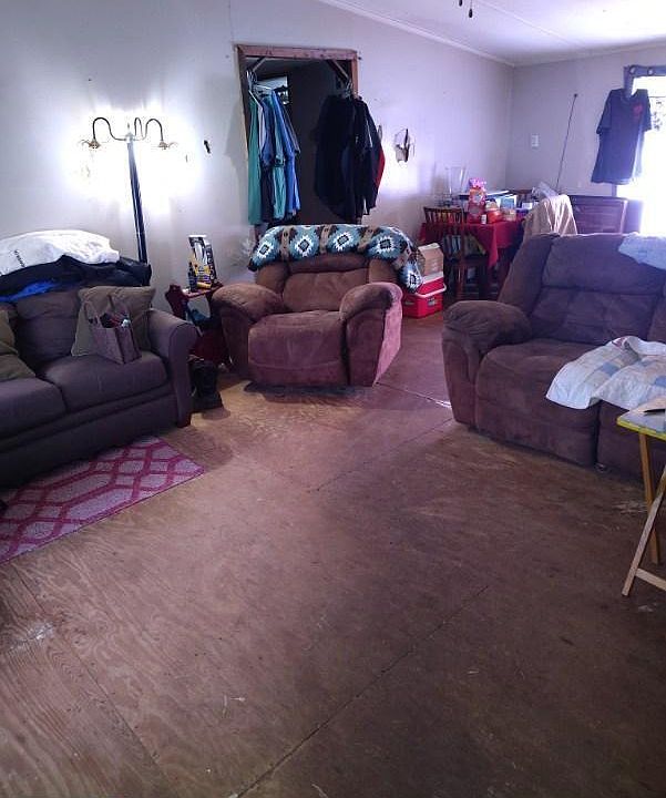 2nd image of 259 Hebron Rd