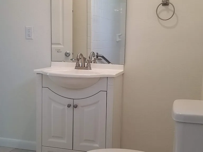 28 E Wild Briar Rd #C — Photo 26