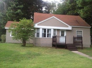 2404 Cobb Rd, Jackson, MI 49203