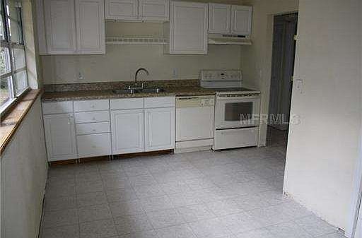 3rd image of 645 Shady Ln