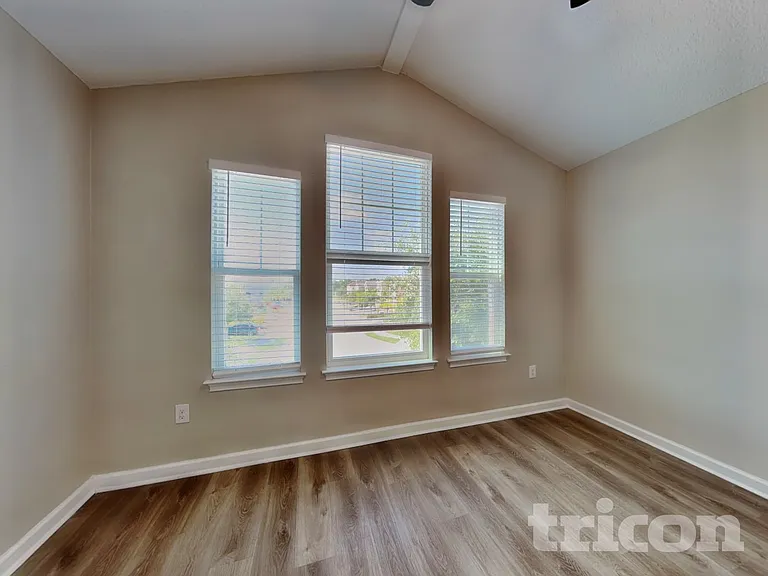 12447 Trailhead Dr — Photo 10