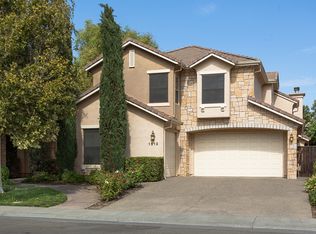 1512 Arena Dr, Davis, CA 95618