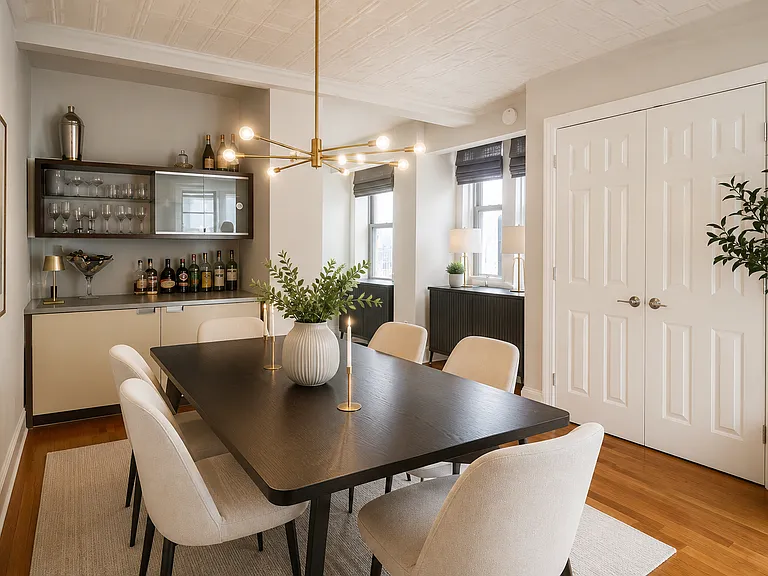 236 Elizabeth St #3 — Photo 2