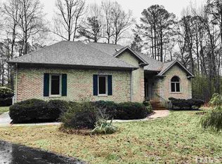 6021 Bedfordshire Dr, Raleigh, NC 27606