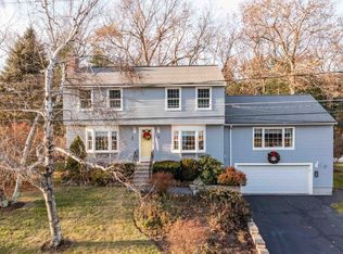 29 Macdonald Dr, Nashua, NH 03062