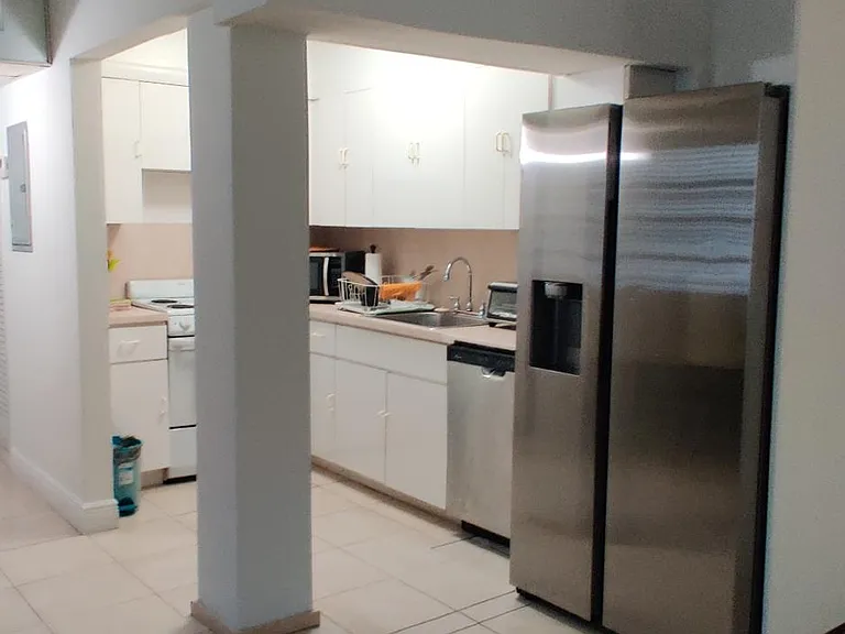 1100 Alton Rd #2 — Photo 5