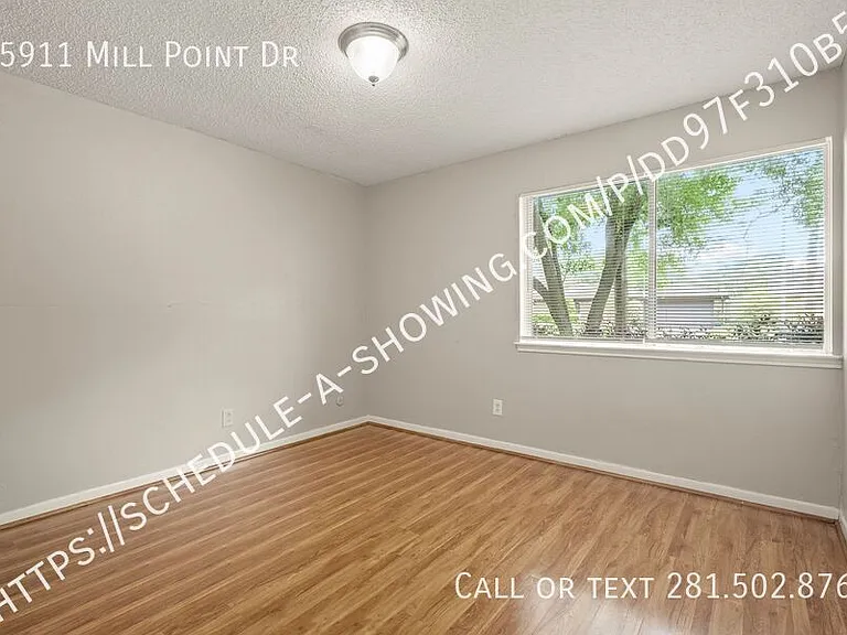 15911 Mill Point Dr — Photo 10