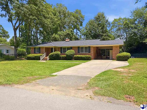 2nd image of 1327 Wisteria Dr