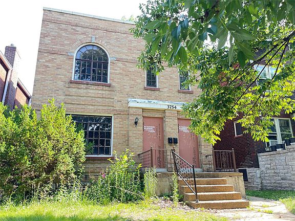 3rd image of 3754 Dunnica Ave