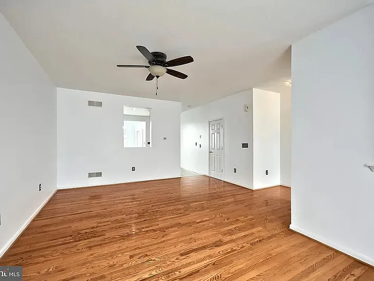 1193 Ledge Dr — Photo 14