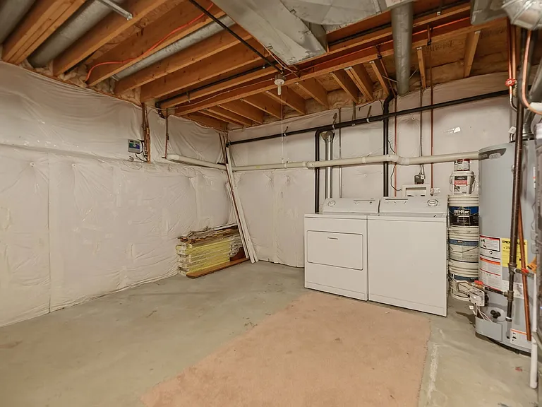 1321 W 132nd Pl — Photo 24