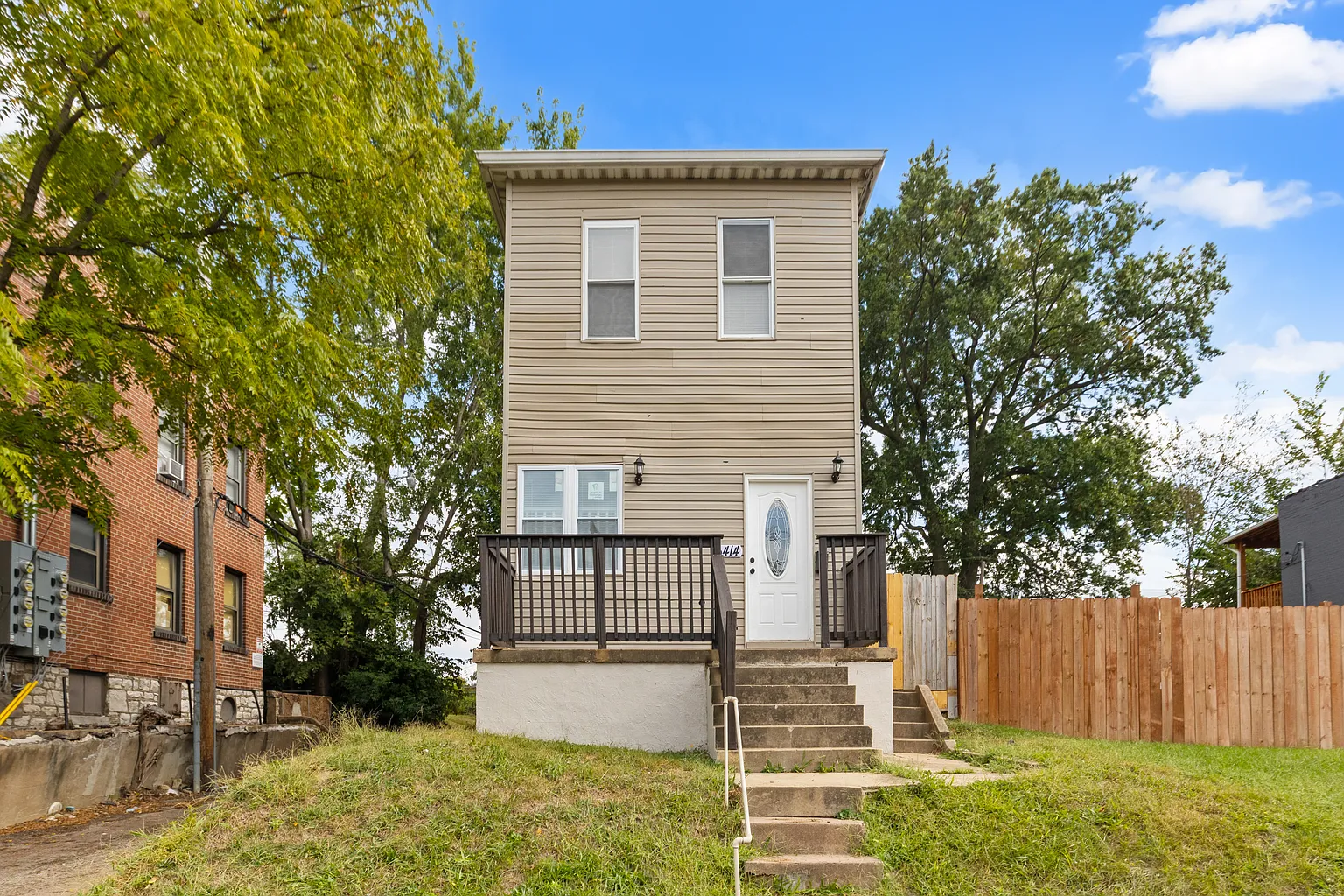 6414 Idaho Ave photo 1
