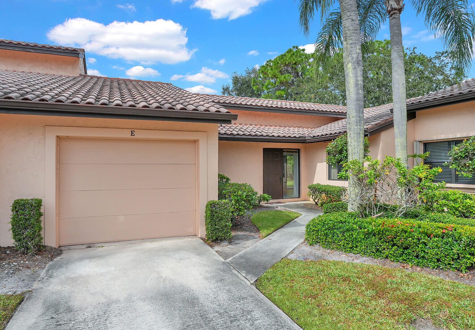 3705 SW Quail Meadow Trail #E