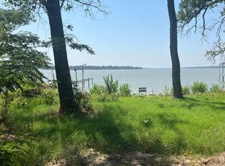 387 Marshal Rd, Newark, TX 76071