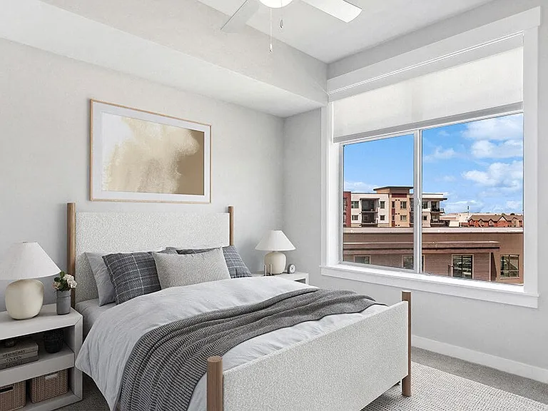 Seven Skies Apartments — Photo 7