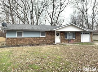 1023 Roberta Dr, Murphysboro, IL 62966
