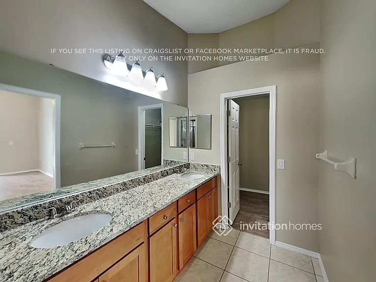 1734 Bridgeview Cir — Photo 15