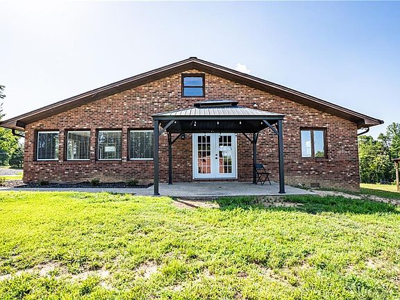 4th image of 1437 Price Rd