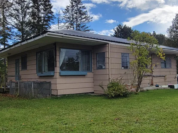 39 US Route 1, Frenchville, ME 04745