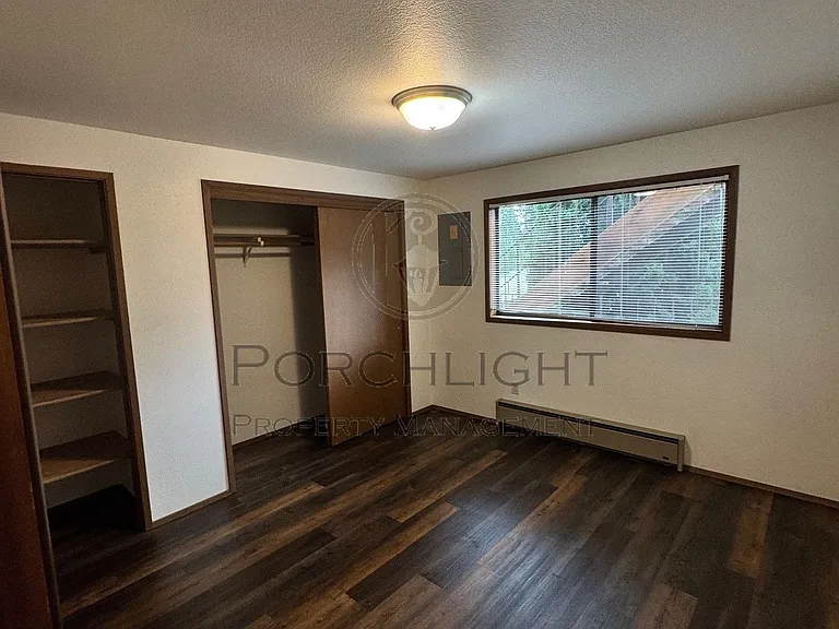 La Villa Apartments — Photo 37