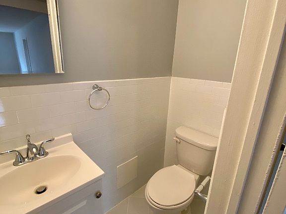 4th image of 4 Barker Ave #4A