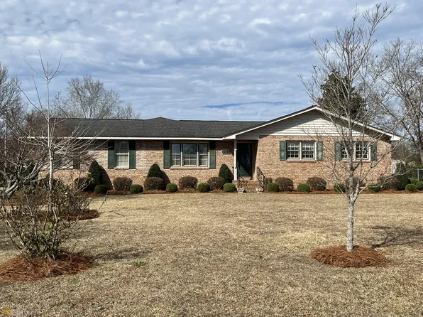 402 Brookwood Dr, Dublin, GA 31021