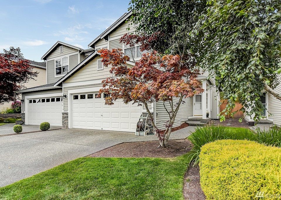 1st image of 16519 48th Ave W #A
