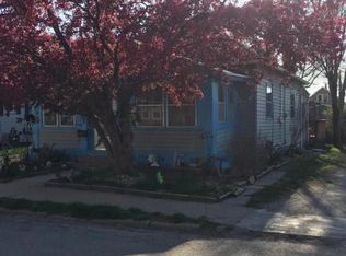 1414 Pleasant St, Council Bluffs, IA 51503