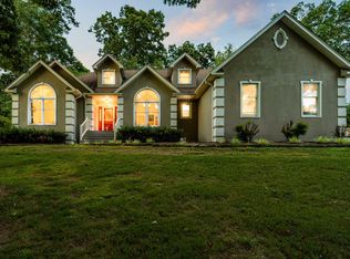 20221 Colony Ln, Bristol, VA 24202