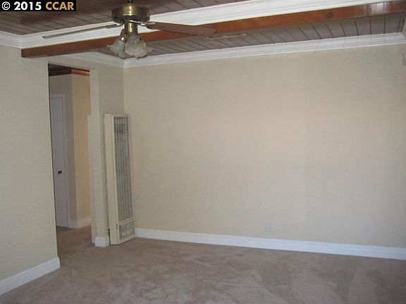 3rd image of 68 Nancy Dr