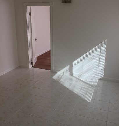 3rd image of 3235 61st Ave