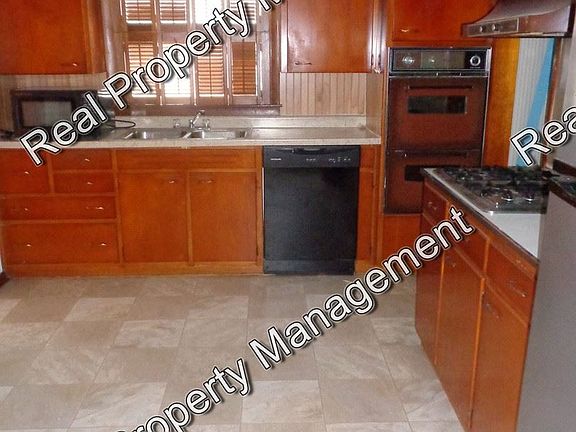 5th image of 6832 Maryland Ave
