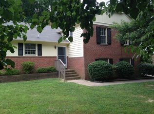 5919 Shrubbery Hill Rd, Richmond, VA 23227