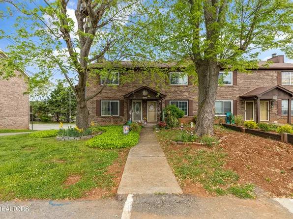 9115 NW Parktop Ln #C, Knoxville, TN 37923