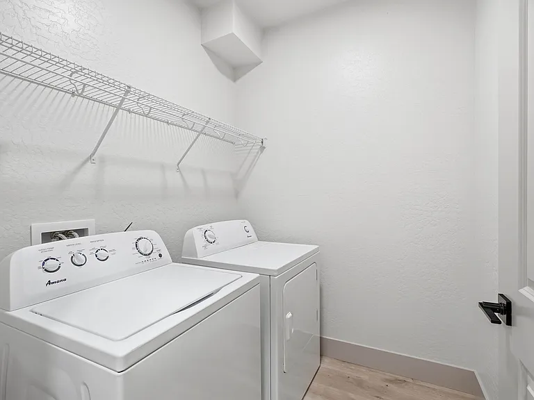 1808 N 15th St #101 — Photo 14