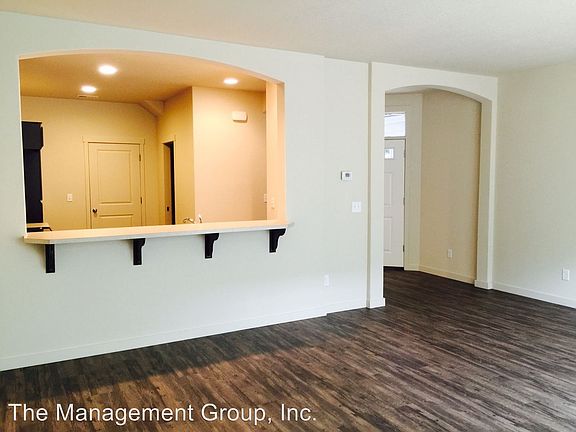 3rd image of 13000 NE 26th St
