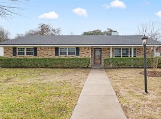 740 Wedgewood Dr, Woodway, TX 76712