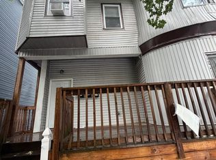 35 N 6th St #3, Newark, NJ 07107