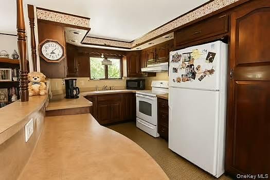 2nd image of 398 Scotchtown Road