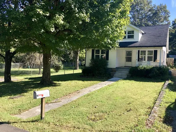 940 N Brown St, Springfield, TN 37172